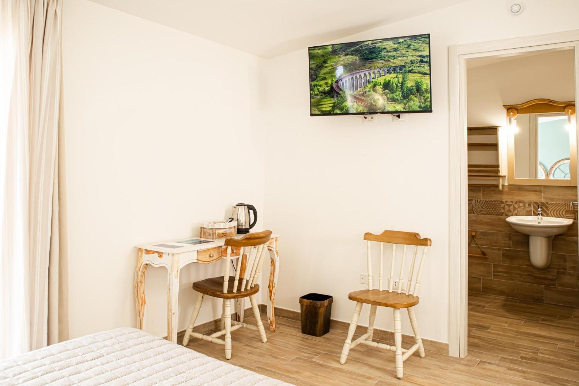 Il Soffione Hotel Кастелсардо Екстериор снимка